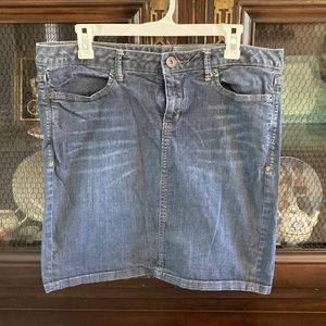 Converse jean skirt size 12 great condition